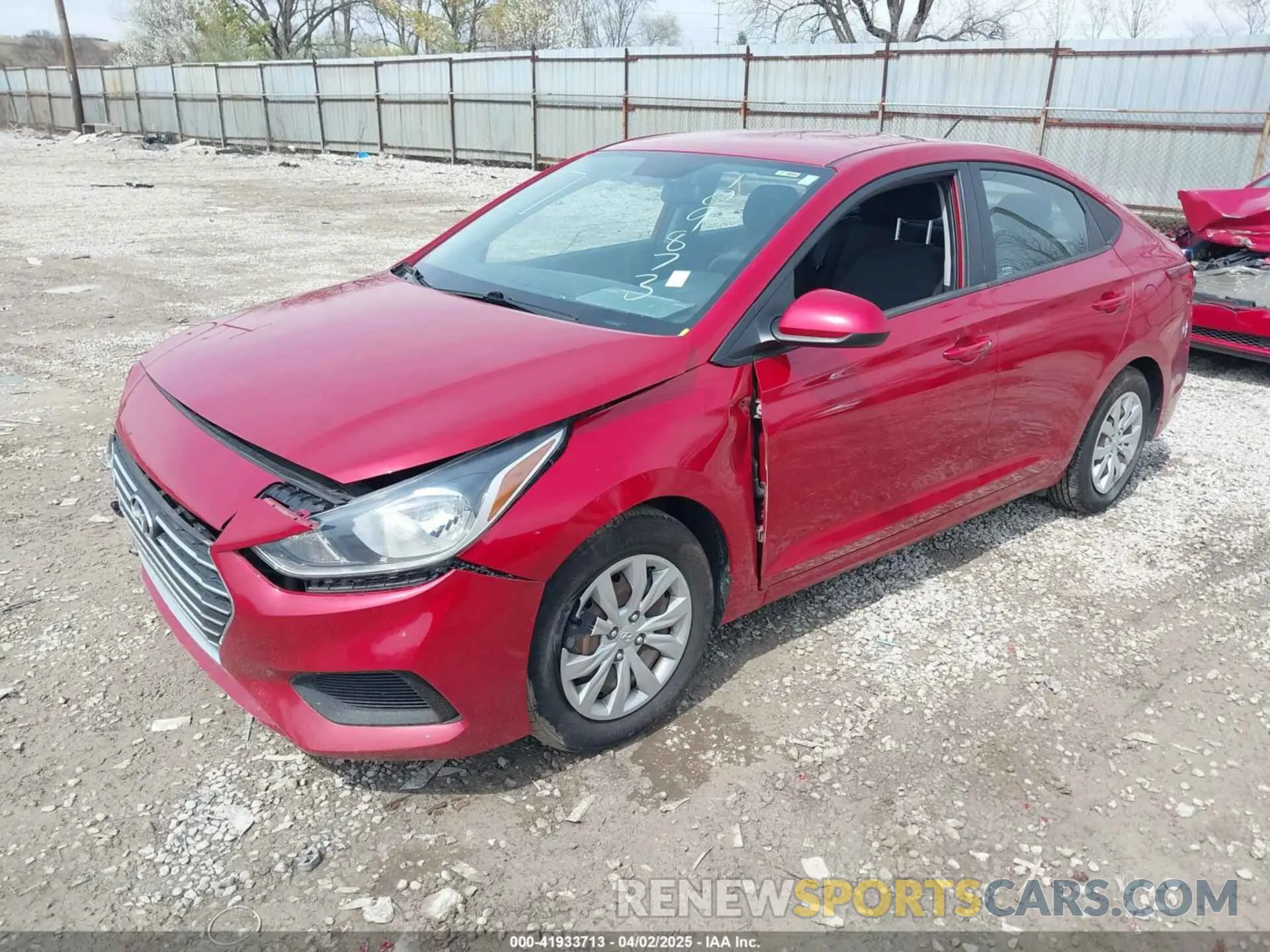 2 Фотография поврежденного автомобиля 3KPC24A63LE109873 HYUNDAI ACCENT 2020