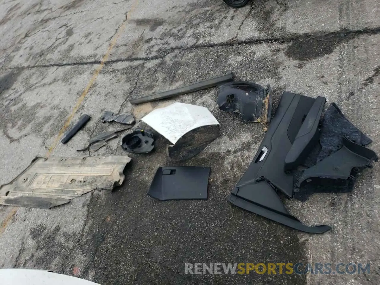 12 Photograph of a damaged car 3KPC24A64LE092436 HYUNDAI ACCENT 2020