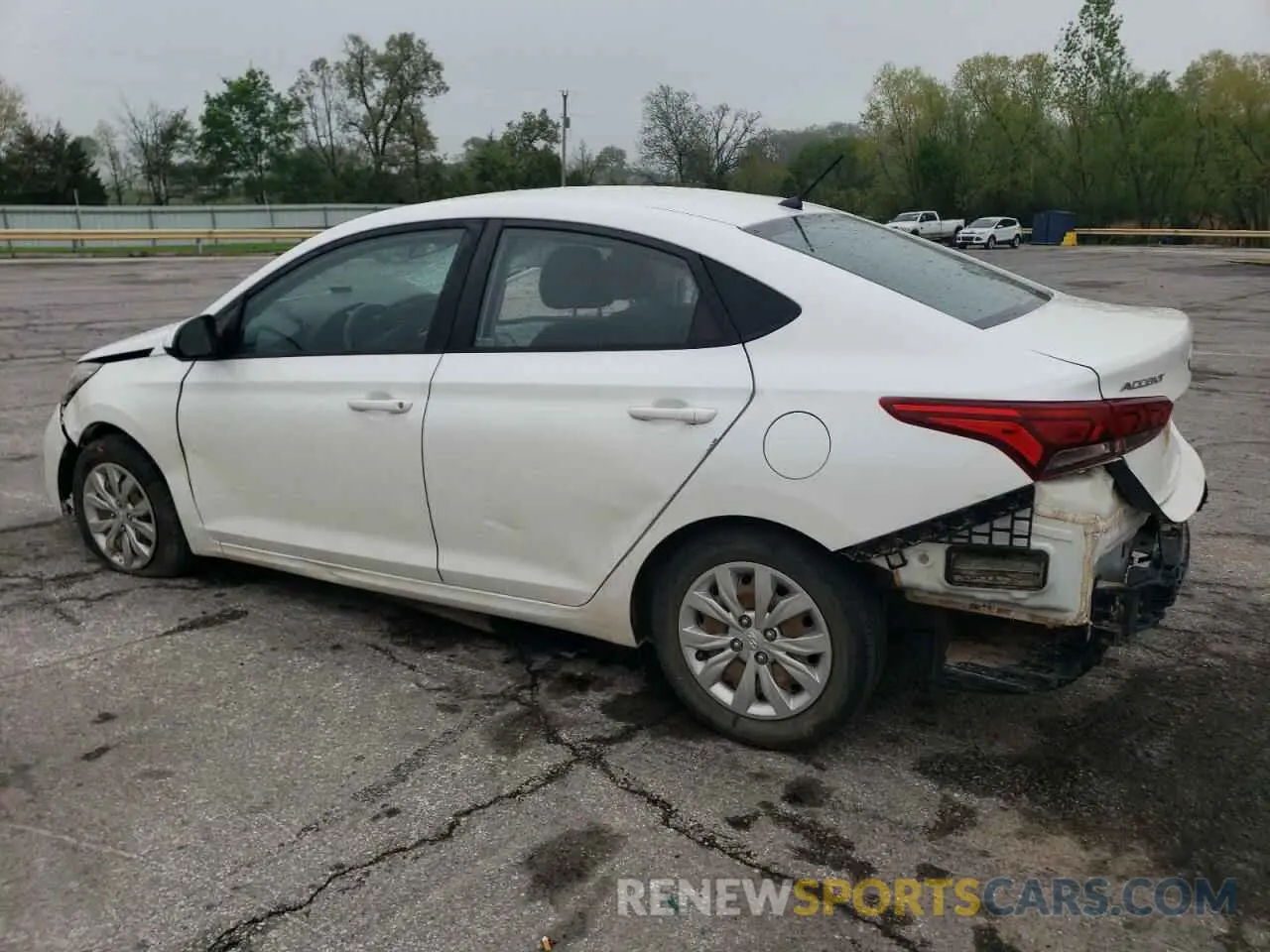 2 Photograph of a damaged car 3KPC24A64LE092436 HYUNDAI ACCENT 2020