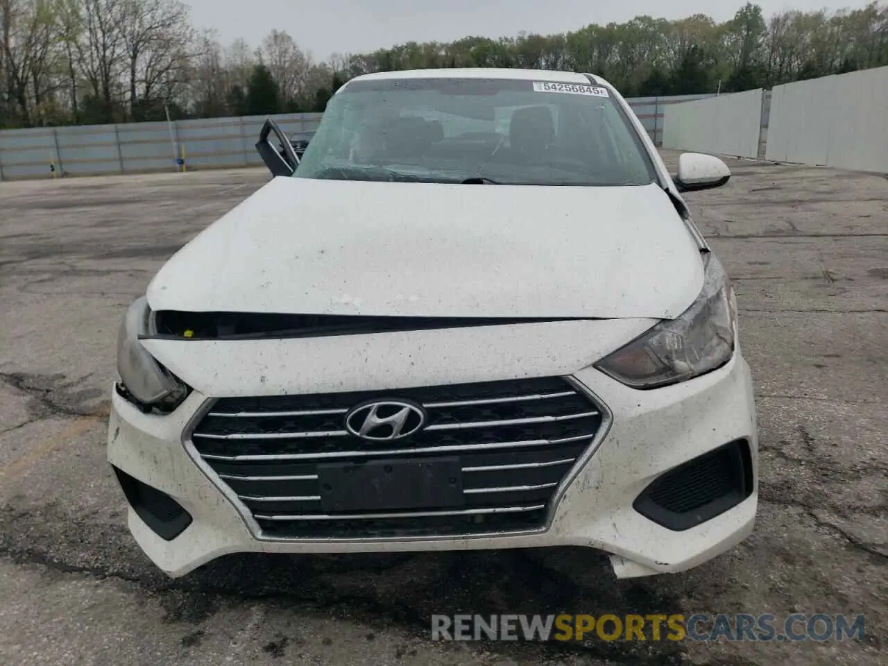 5 Photograph of a damaged car 3KPC24A64LE092436 HYUNDAI ACCENT 2020