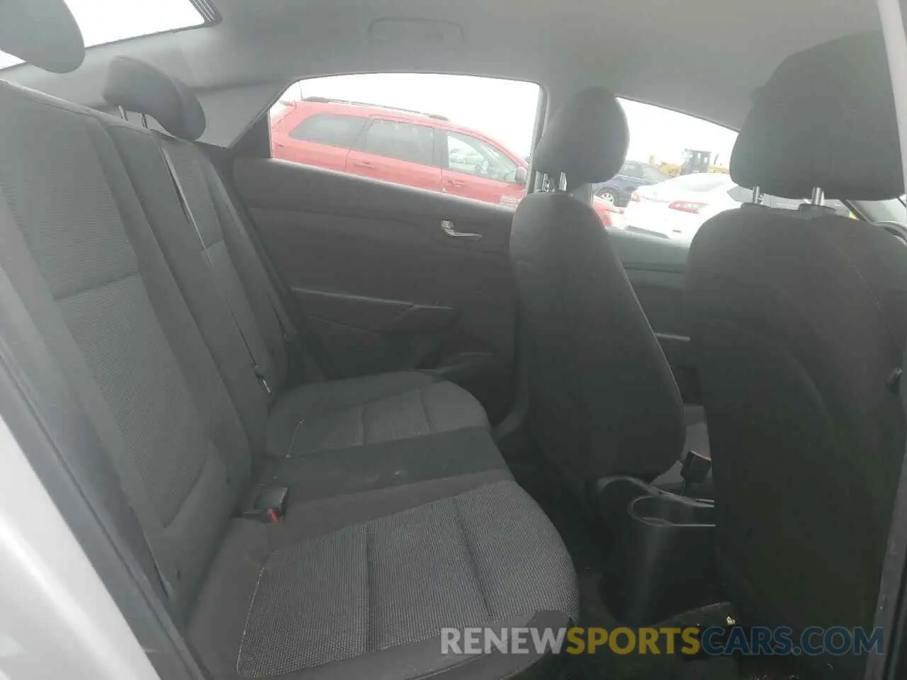 10 Фотография поврежденного автомобиля 3KPC24A66LE100911 HYUNDAI ACCENT 2020