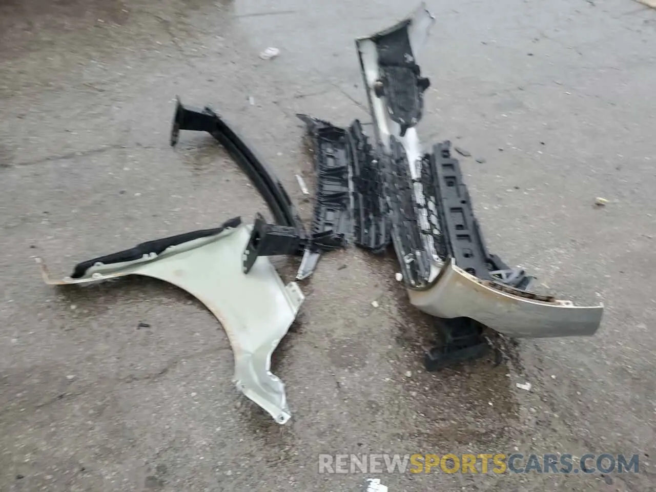 12 Photograph of a damaged car 3KPC24A66LE110435 HYUNDAI ACCENT 2020