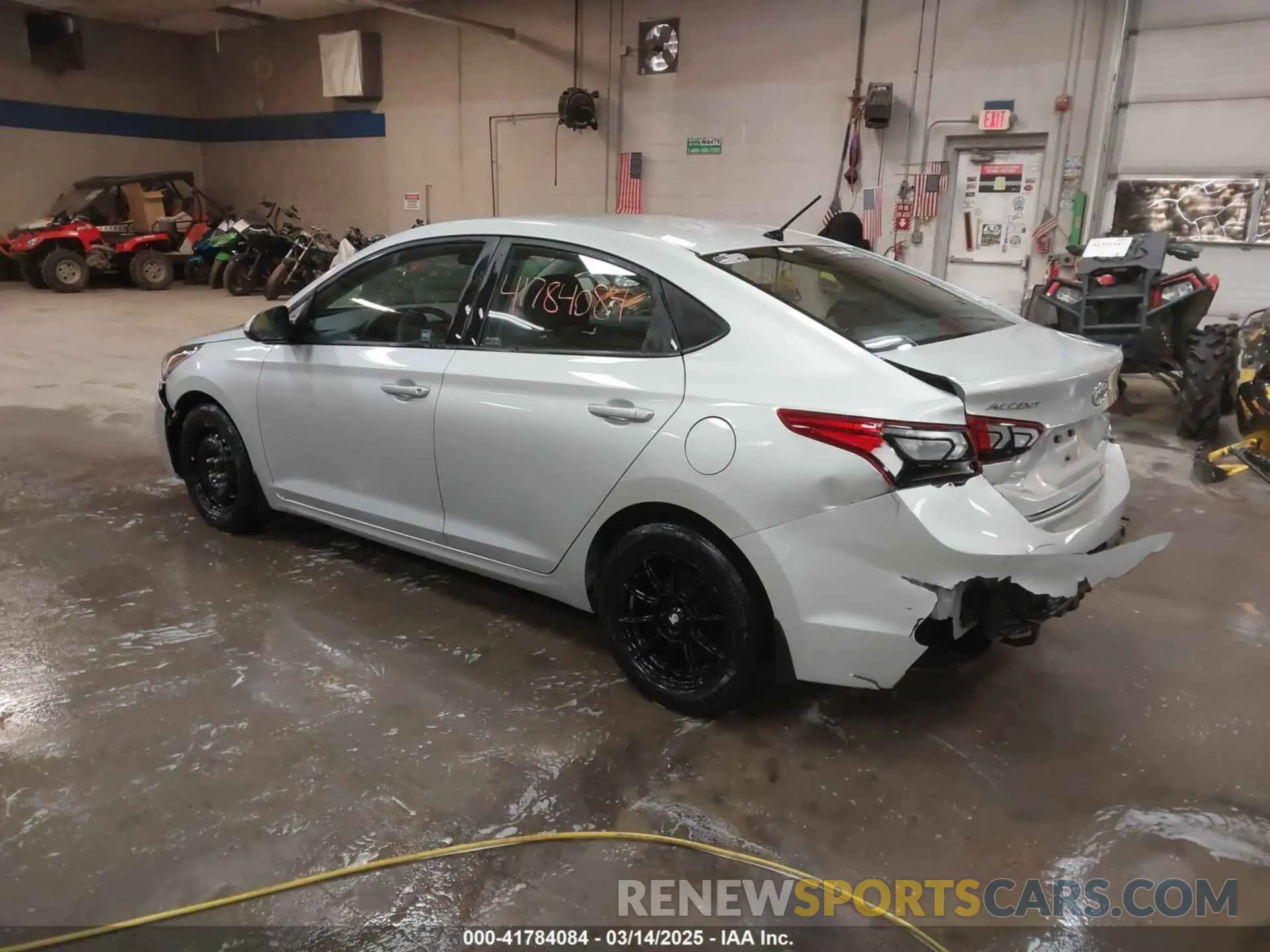 3 Photograph of a damaged car 3KPC24A66LE111892 HYUNDAI ACCENT 2020