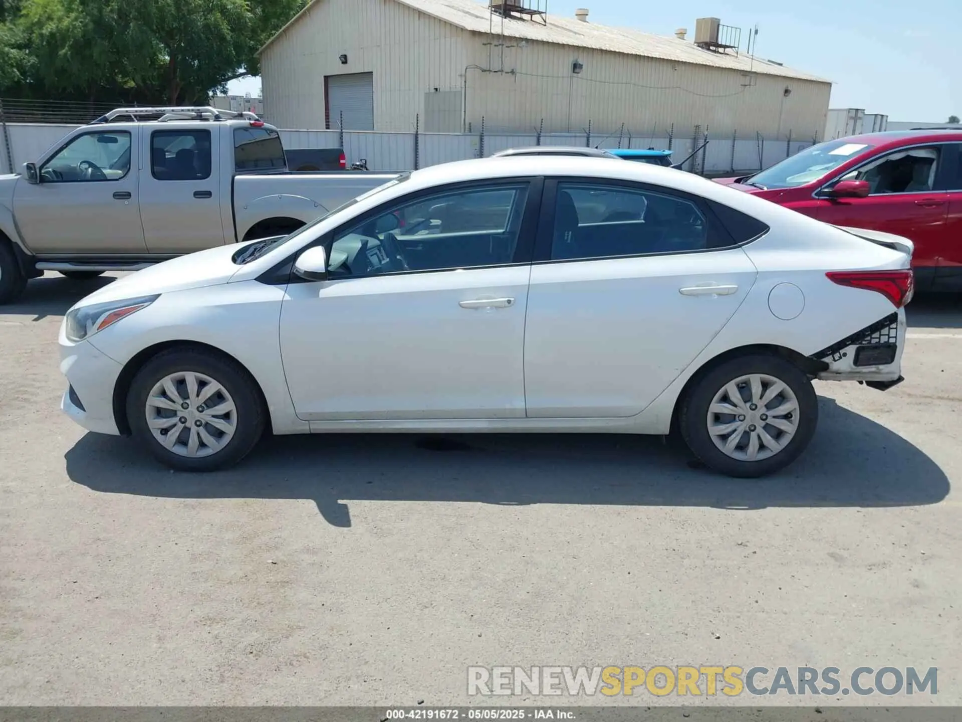 14 Фотография поврежденного автомобиля 3KPC24A67LE092950 HYUNDAI ACCENT 2020
