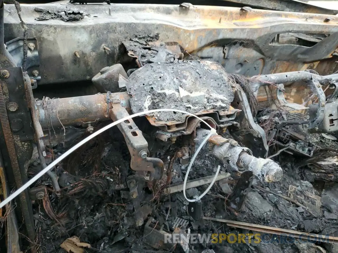 9 Фотография поврежденного автомобиля 3KPC24A67LE095265 HYUNDAI ACCENT 2020