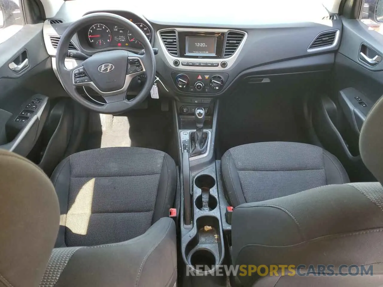 8 Photograph of a damaged car 3KPC24A67LE107527 HYUNDAI ACCENT 2020