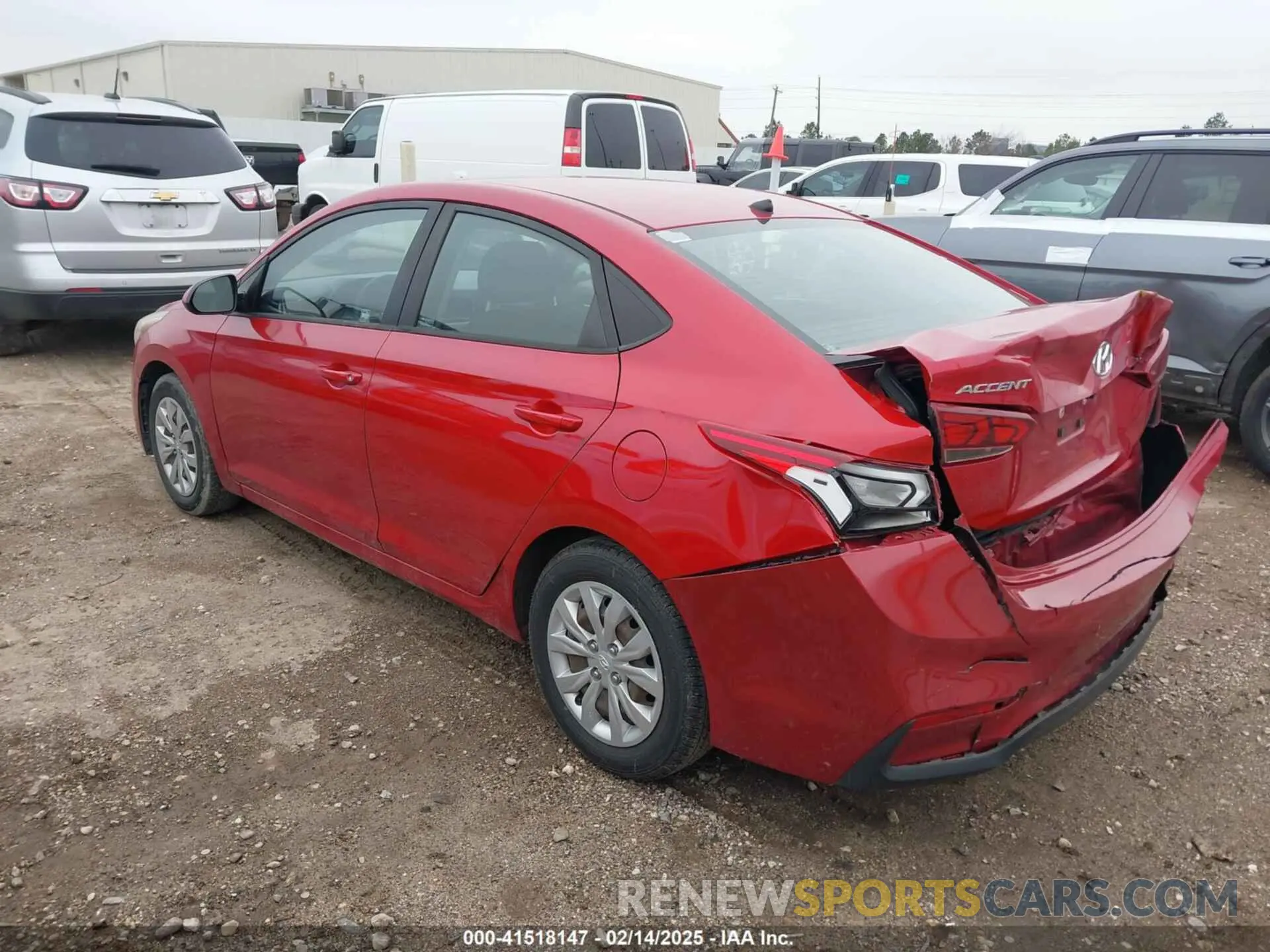 3 Фотография поврежденного автомобиля 3KPC24A67LE109942 HYUNDAI ACCENT 2020