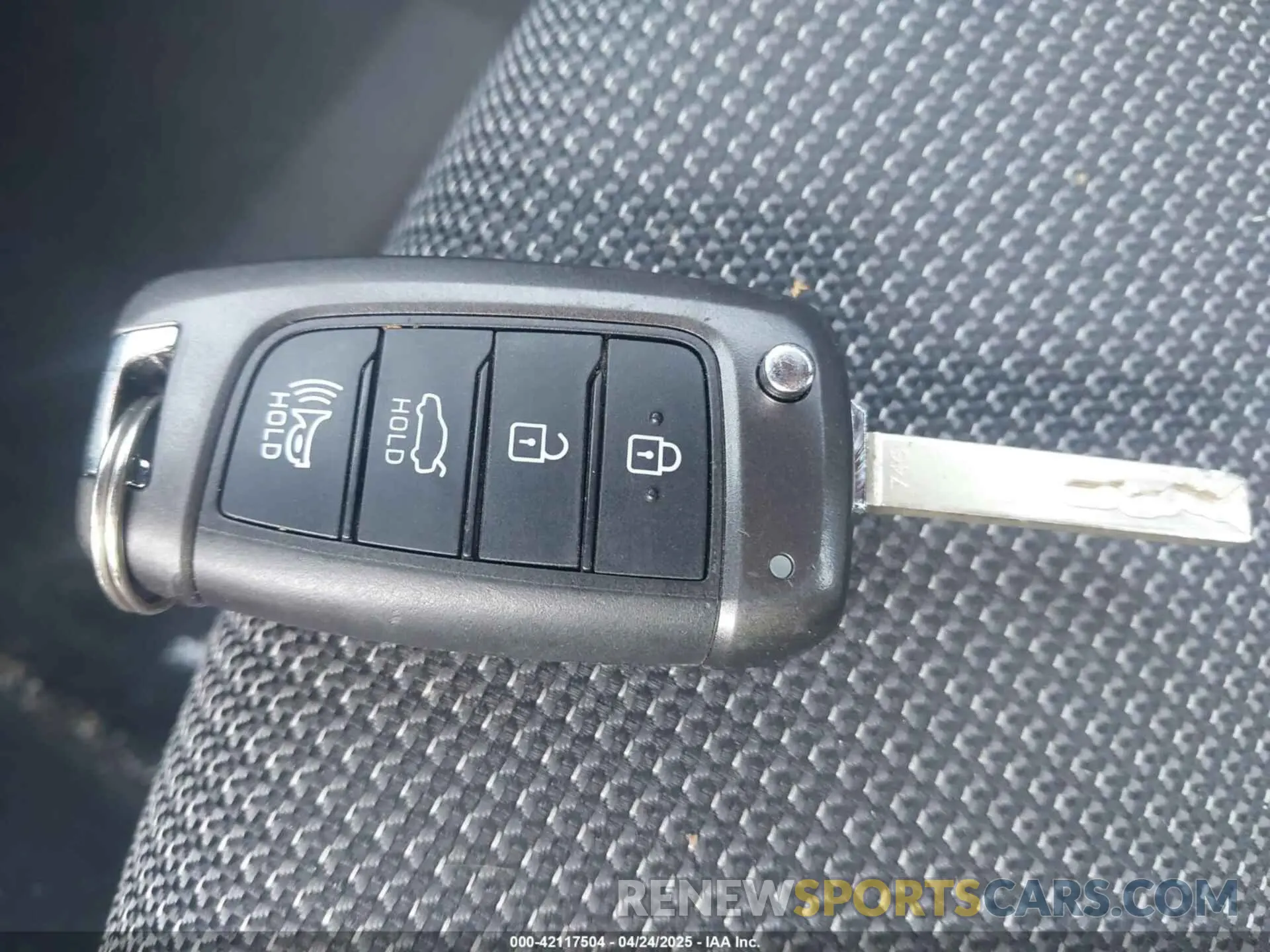 11 Фотография поврежденного автомобиля 3KPC24A67LE123713 HYUNDAI ACCENT 2020