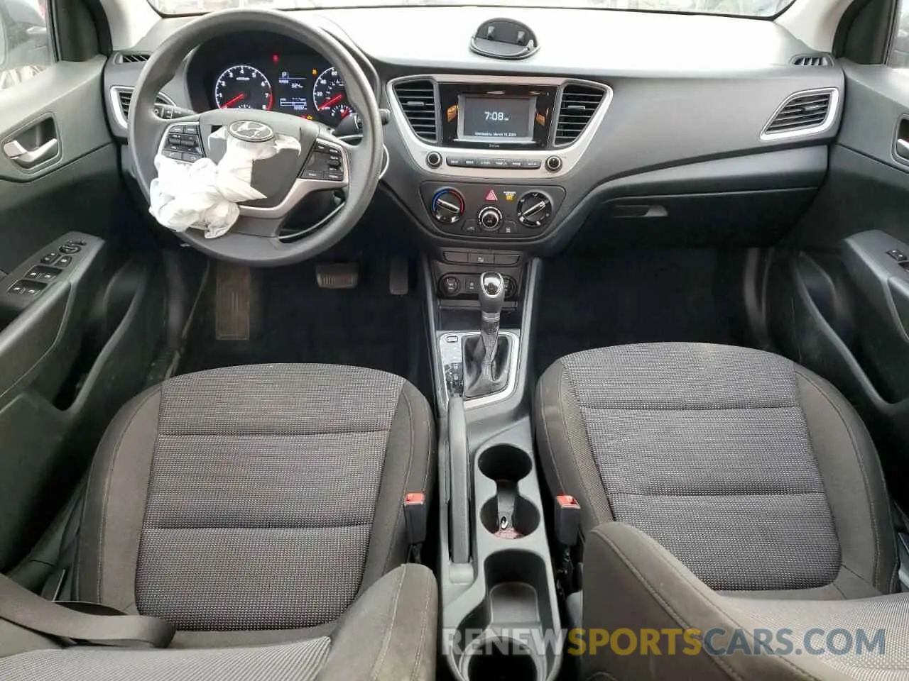 8 Фотография поврежденного автомобиля 3KPC24A67LE126403 HYUNDAI ACCENT 2020