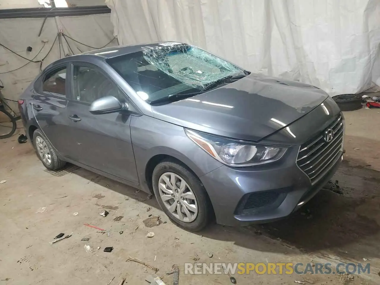 4 Photograph of a damaged car 3KPC24A68LE096411 HYUNDAI ACCENT 2020