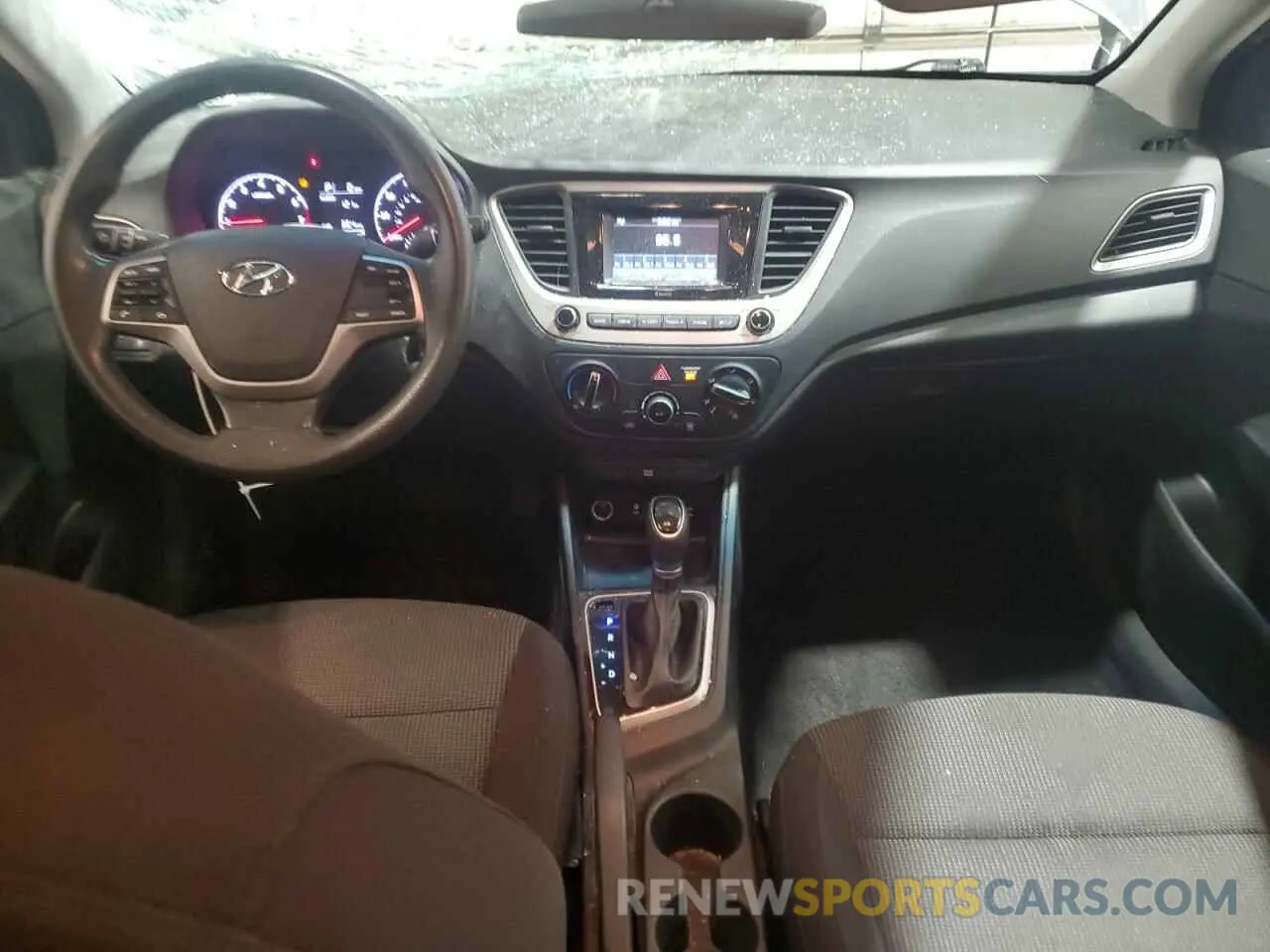 8 Photograph of a damaged car 3KPC24A68LE096411 HYUNDAI ACCENT 2020