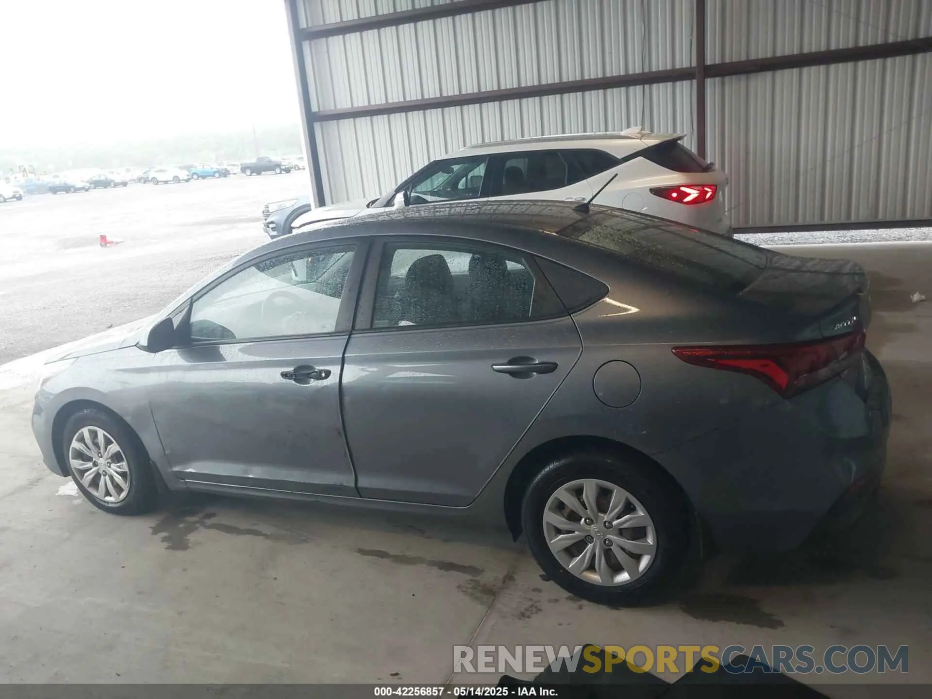 14 Фотография поврежденного автомобиля 3KPC24A69LE107139 HYUNDAI ACCENT 2020