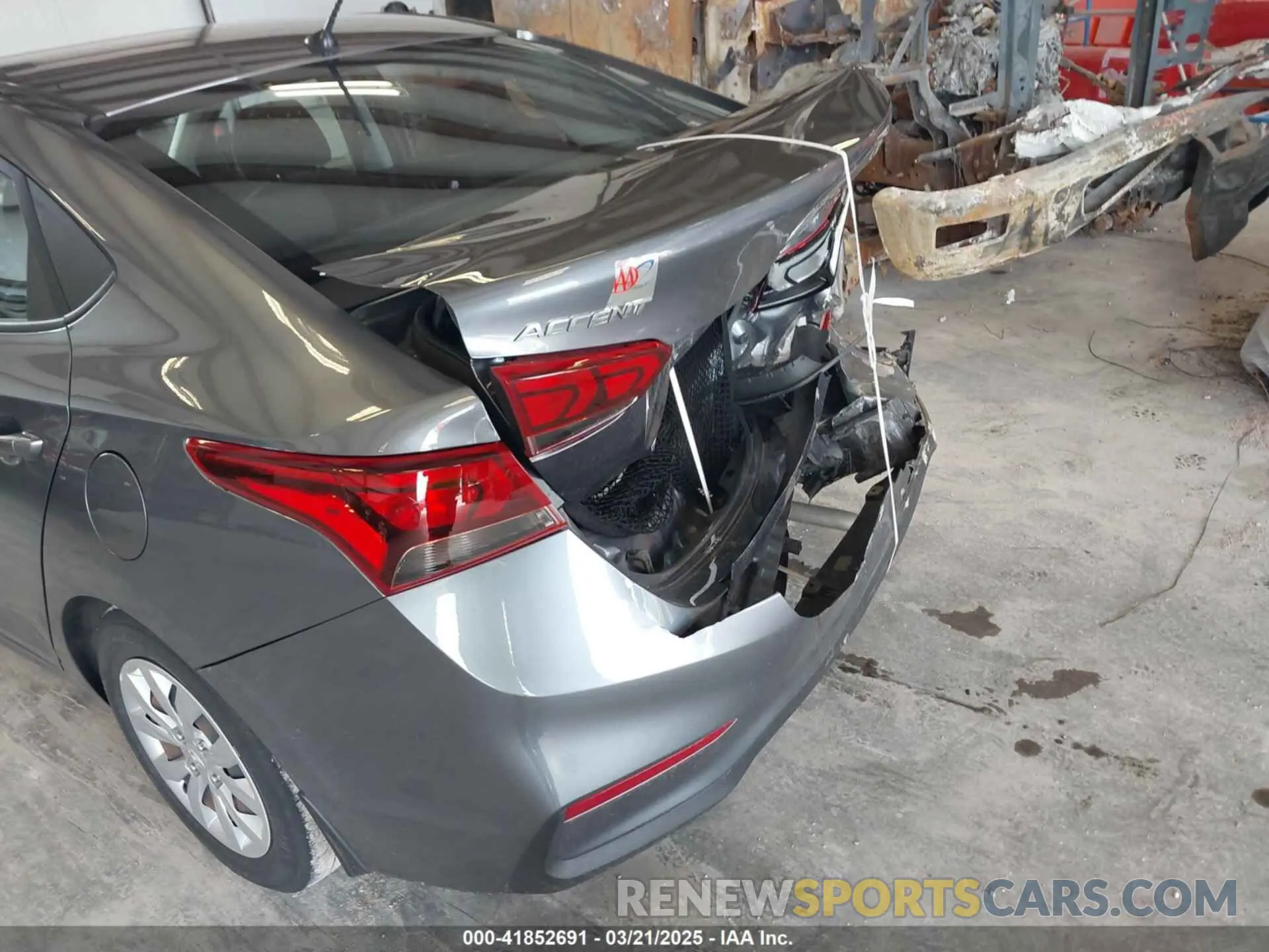 20 Photograph of a damaged car 3KPC24A69LE122644 HYUNDAI ACCENT 2020
