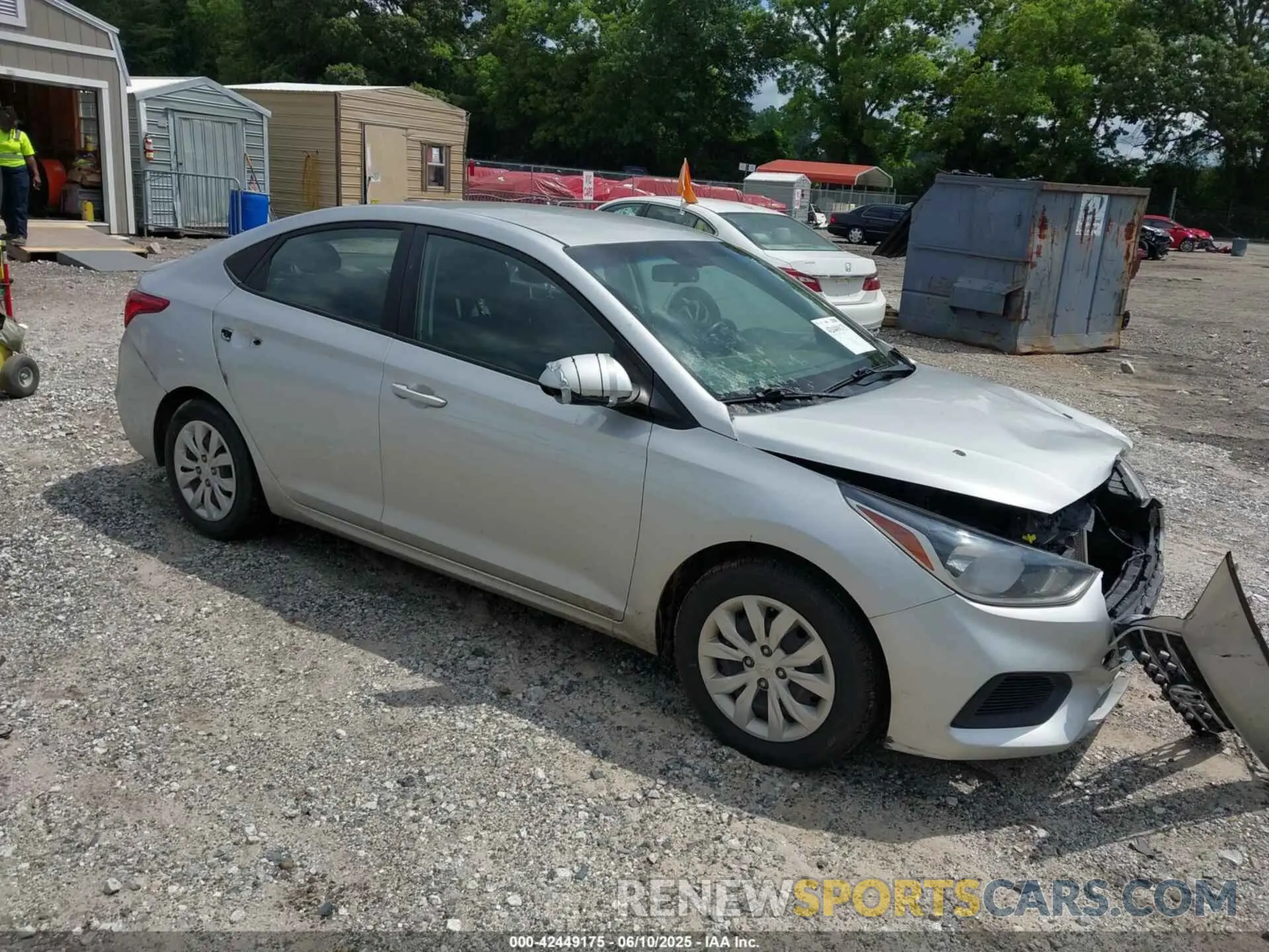 1 Photograph of a damaged car 3KPC24A6XLE106727 HYUNDAI ACCENT 2020