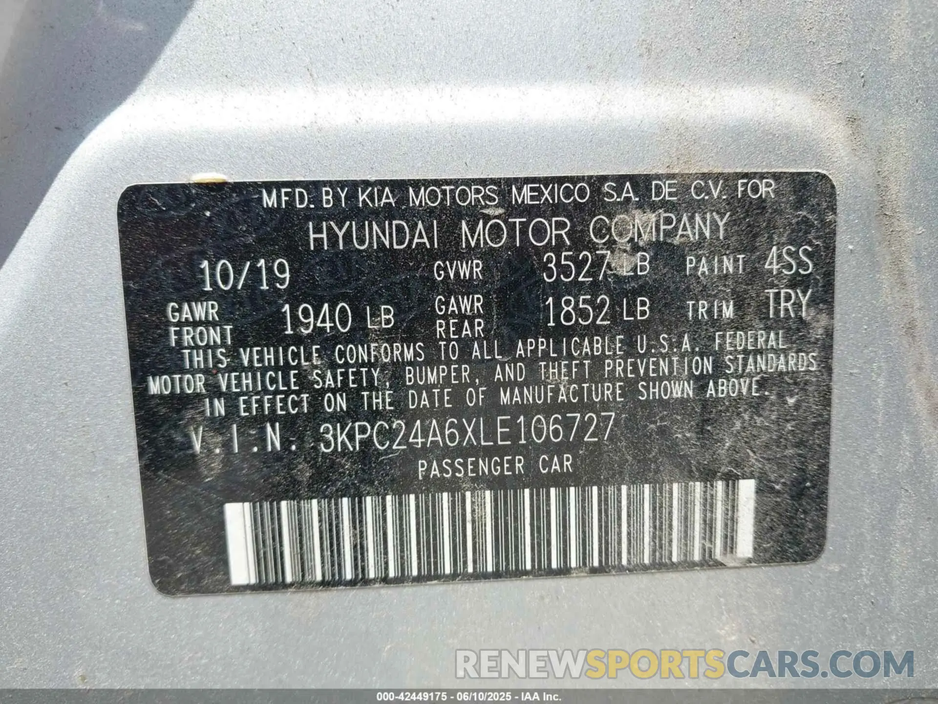 9 Photograph of a damaged car 3KPC24A6XLE106727 HYUNDAI ACCENT 2020