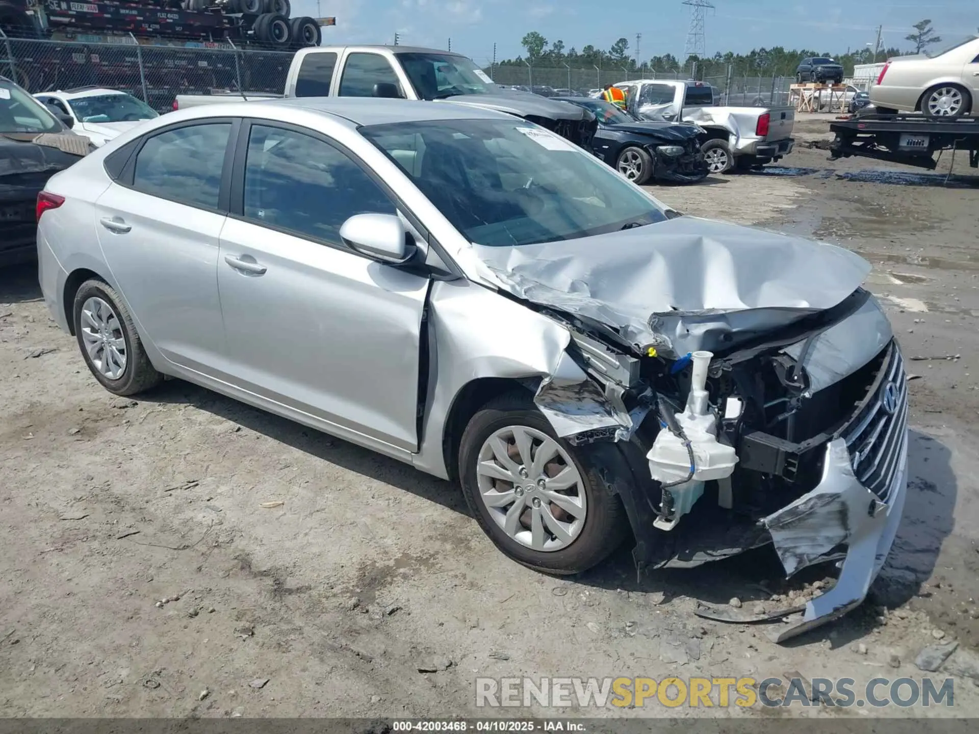 1 Photograph of a damaged car 3KPC24A6XLE107876 HYUNDAI ACCENT 2020
