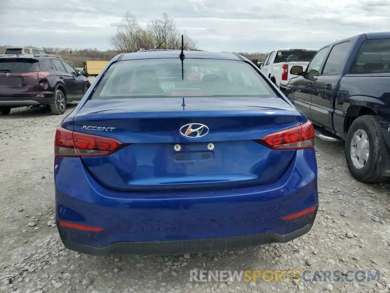 6 Photograph of a damaged car 3KPC24A6XLE112897 HYUNDAI ACCENT 2020