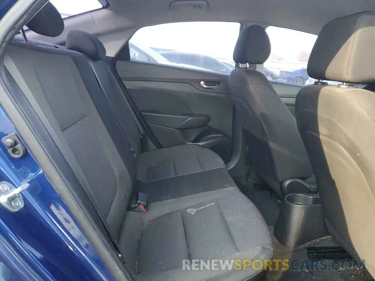 10 Photograph of a damaged car 3KPC24A6XLE119008 HYUNDAI ACCENT 2020