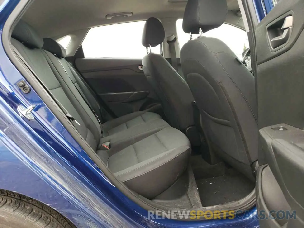10 Photograph of a damaged car 3KPC35A6XLE100798 HYUNDAI ACCENT 2020