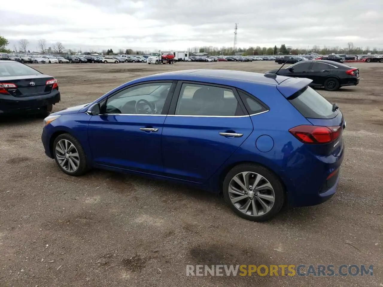 2 Photograph of a damaged car 3KPC35A6XLE100798 HYUNDAI ACCENT 2020