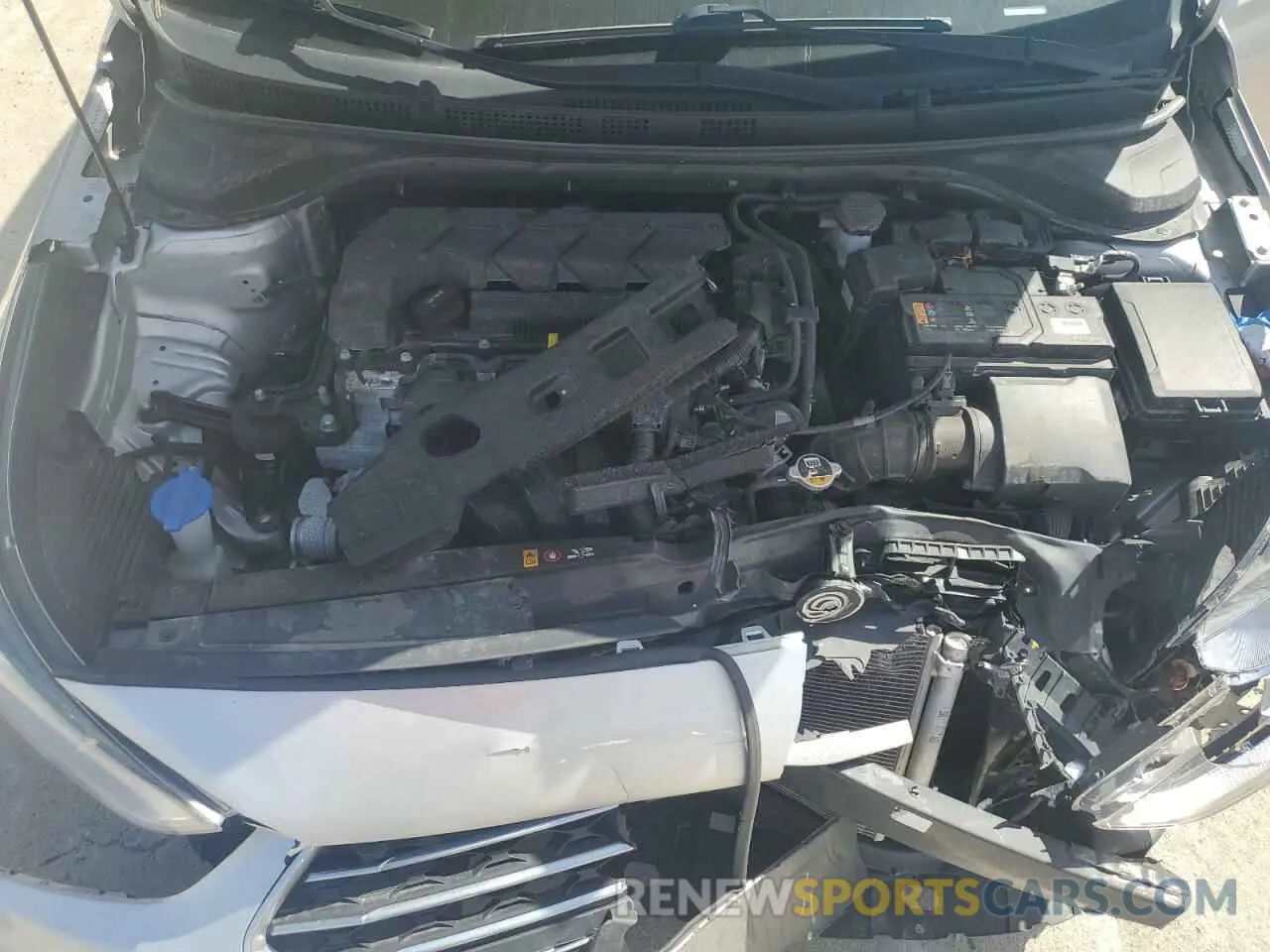 11 Photograph of a damaged car 3KPC24A61ME144185 HYUNDAI ACCENT 2021