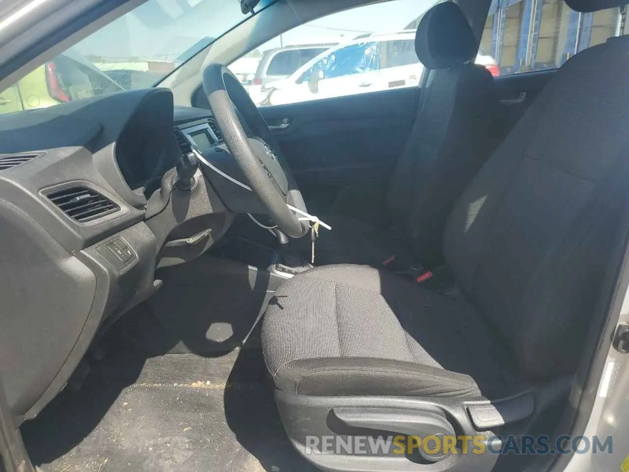 7 Photograph of a damaged car 3KPC24A61ME144185 HYUNDAI ACCENT 2021