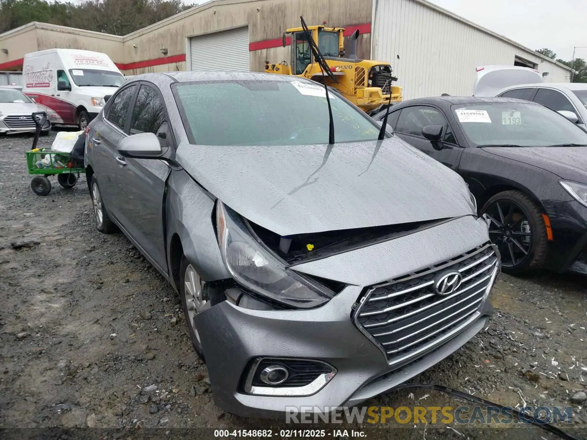 1 Photograph of a damaged car 3KPC24A62ME144938 HYUNDAI ACCENT 2021
