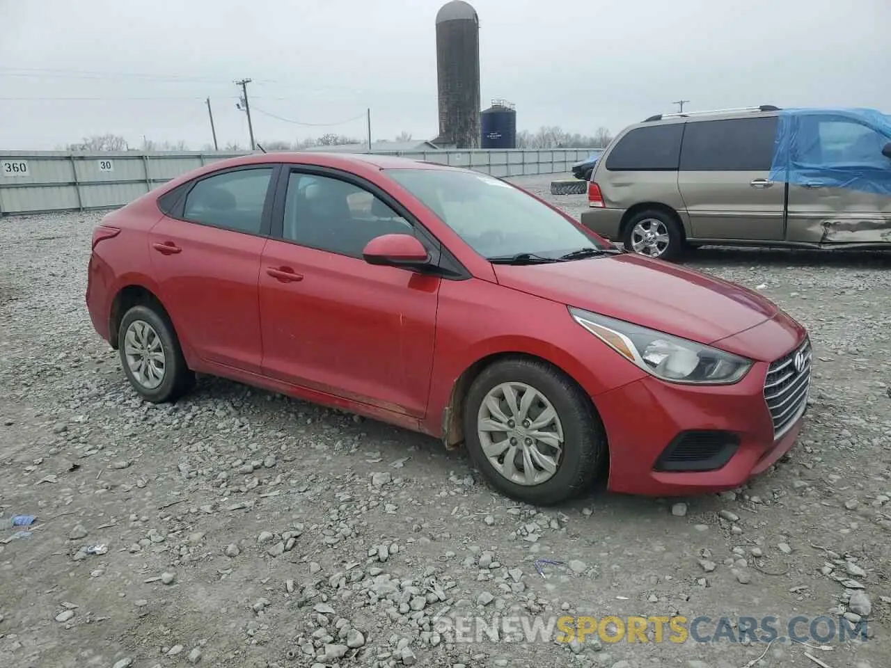 4 Photograph of a damaged car 3KPC24A62ME150626 HYUNDAI ACCENT 2021