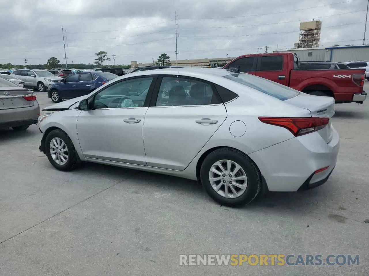 2 Photograph of a damaged car 3KPC24A63ME139568 HYUNDAI ACCENT 2021