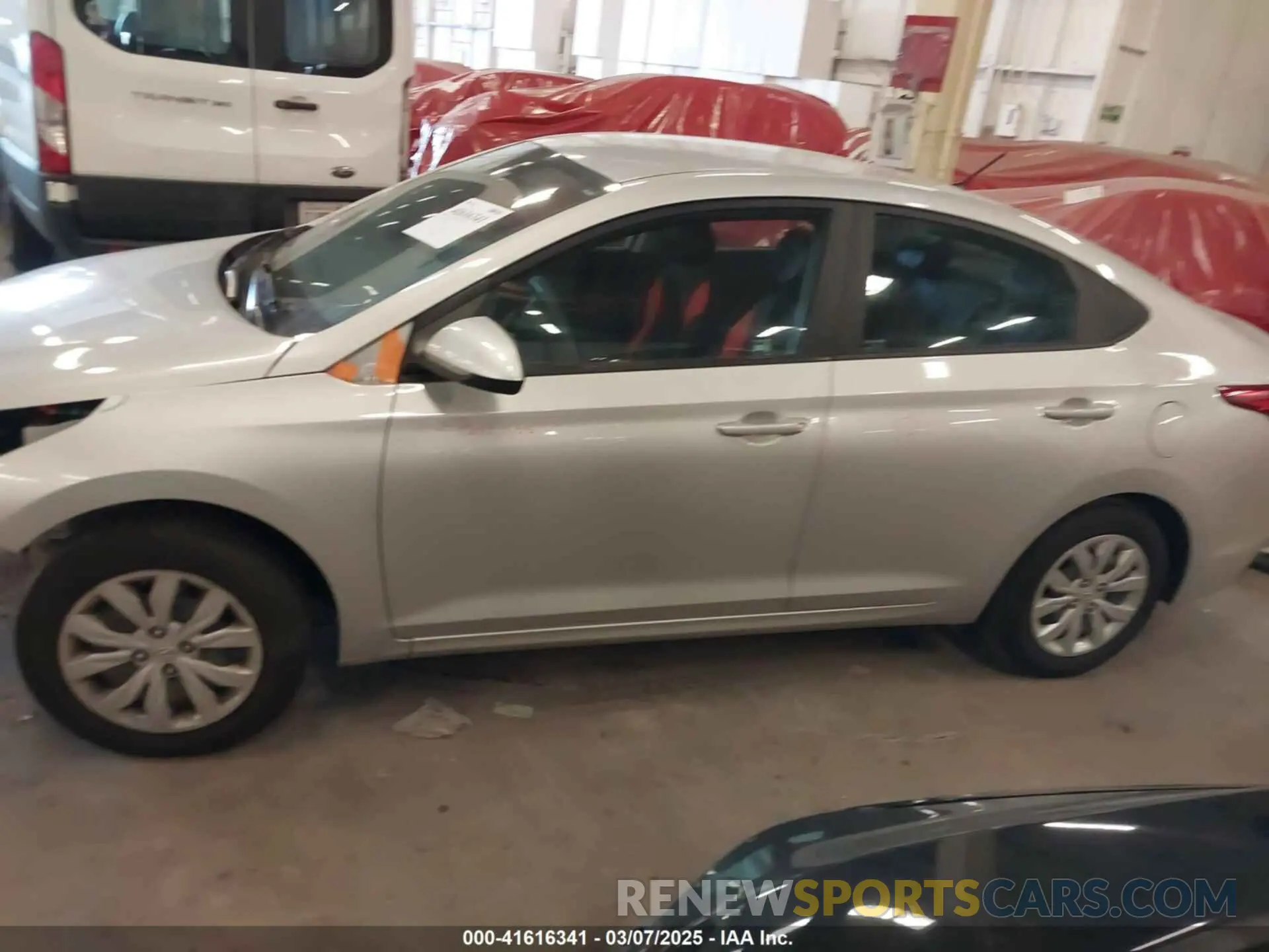 15 Photograph of a damaged car 3KPC24A63ME144401 HYUNDAI ACCENT 2021