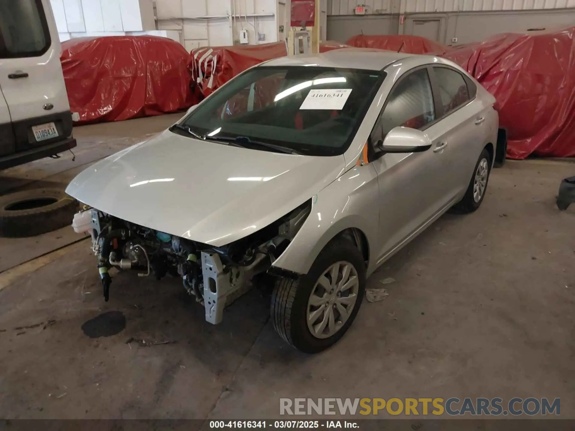 2 Photograph of a damaged car 3KPC24A63ME144401 HYUNDAI ACCENT 2021
