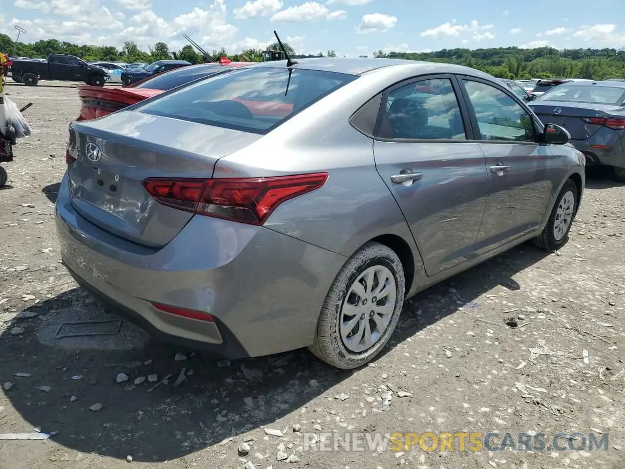 3 Photograph of a damaged car 3KPC24A63ME149355 HYUNDAI ACCENT 2021
