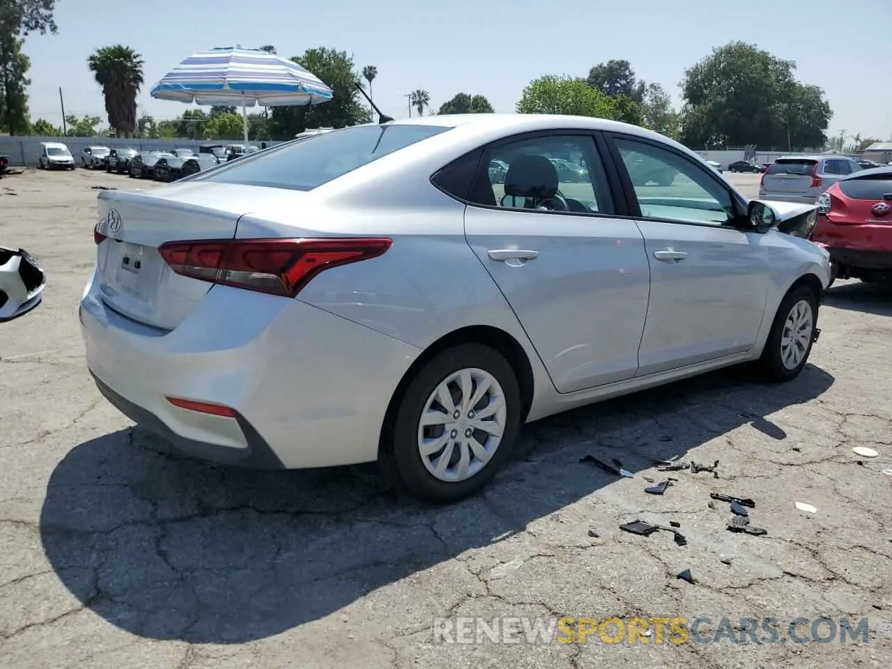 3 Photograph of a damaged car 3KPC24A63ME150778 HYUNDAI ACCENT 2021
