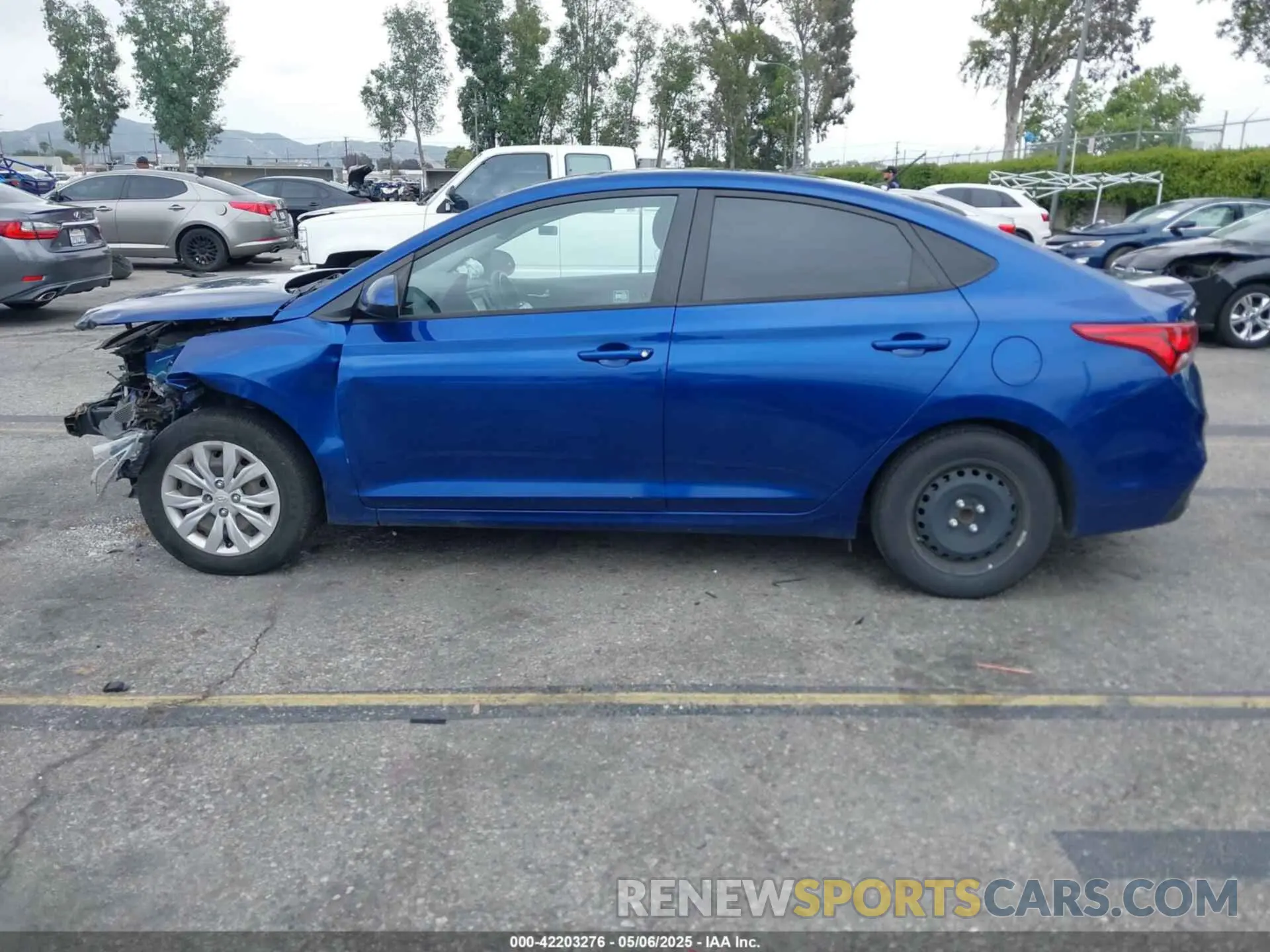 15 Photograph of a damaged car 3KPC24A64ME132662 HYUNDAI ACCENT 2021