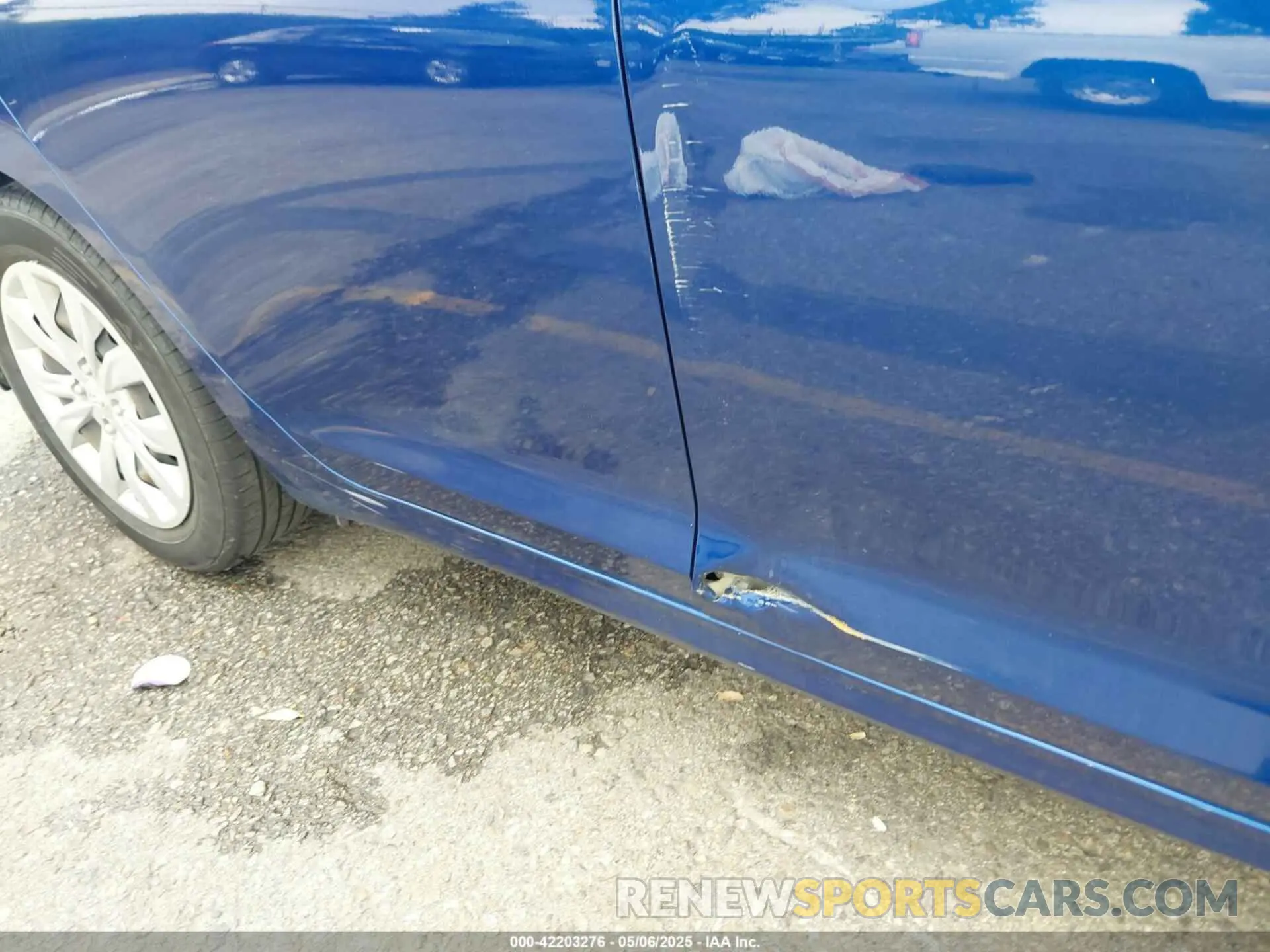 18 Photograph of a damaged car 3KPC24A64ME132662 HYUNDAI ACCENT 2021
