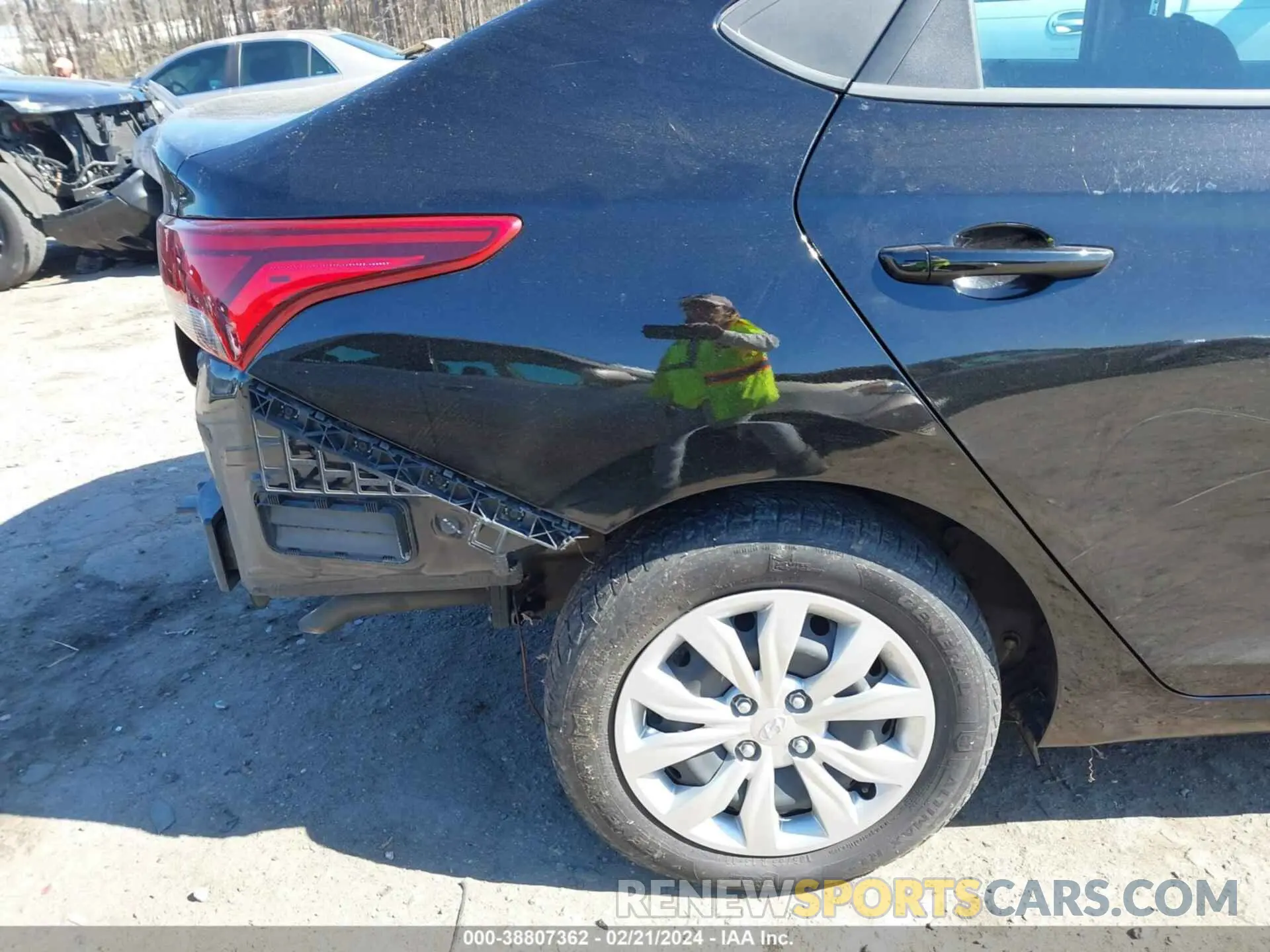 20 Фотография поврежденного автомобиля 3KPC24A64ME150451 HYUNDAI ACCENT 2021