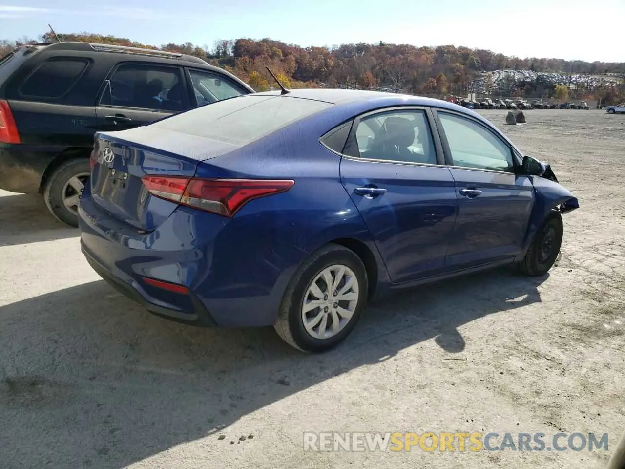 3 Photograph of a damaged car 3KPC24A65ME132265 HYUNDAI ACCENT 2021