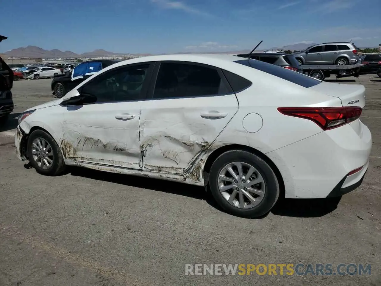 2 Photograph of a damaged car 3KPC24A65ME137515 HYUNDAI ACCENT 2021
