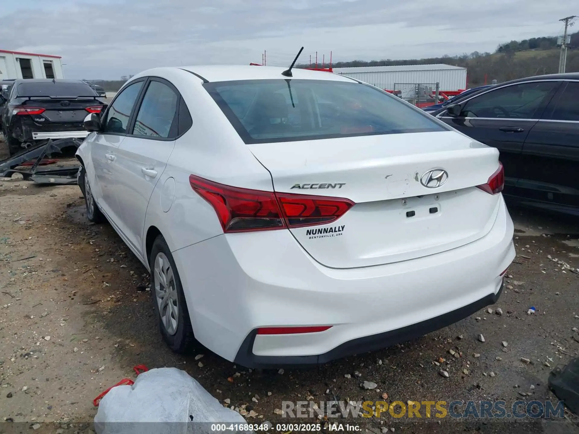 3 Photograph of a damaged car 3KPC24A65ME149471 HYUNDAI ACCENT 2021