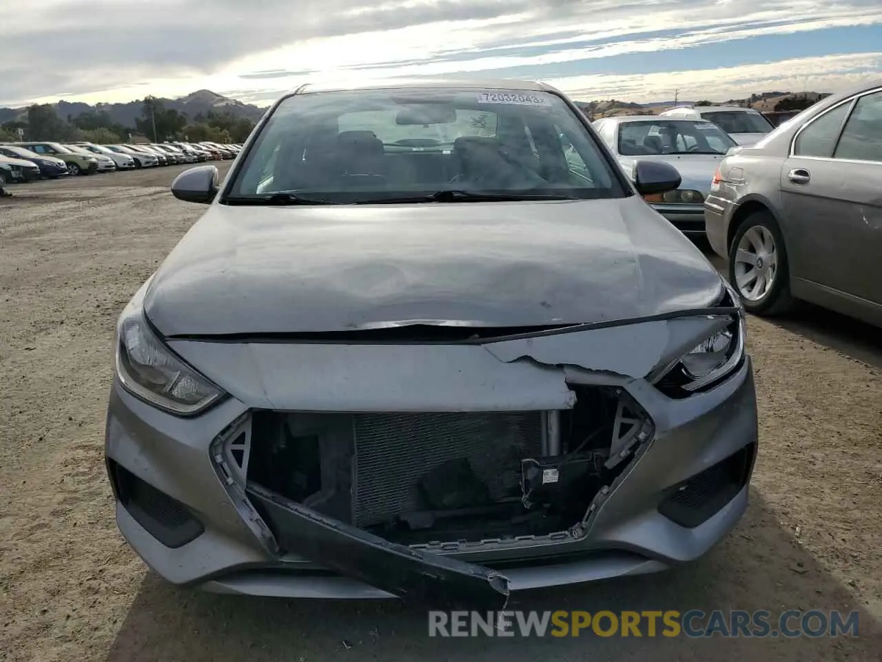 5 Photograph of a damaged car 3KPC24A65ME149499 HYUNDAI ACCENT 2021