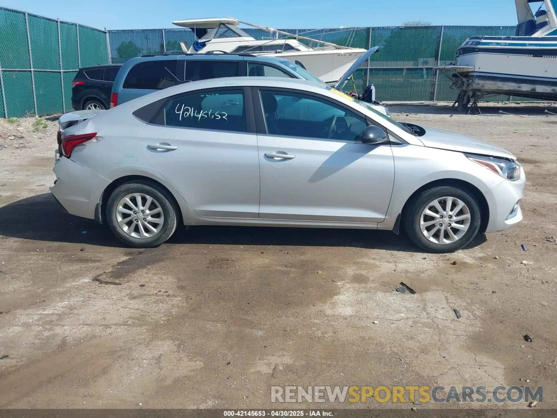 13 Photograph of a damaged car 3KPC24A66ME136728 HYUNDAI ACCENT 2021