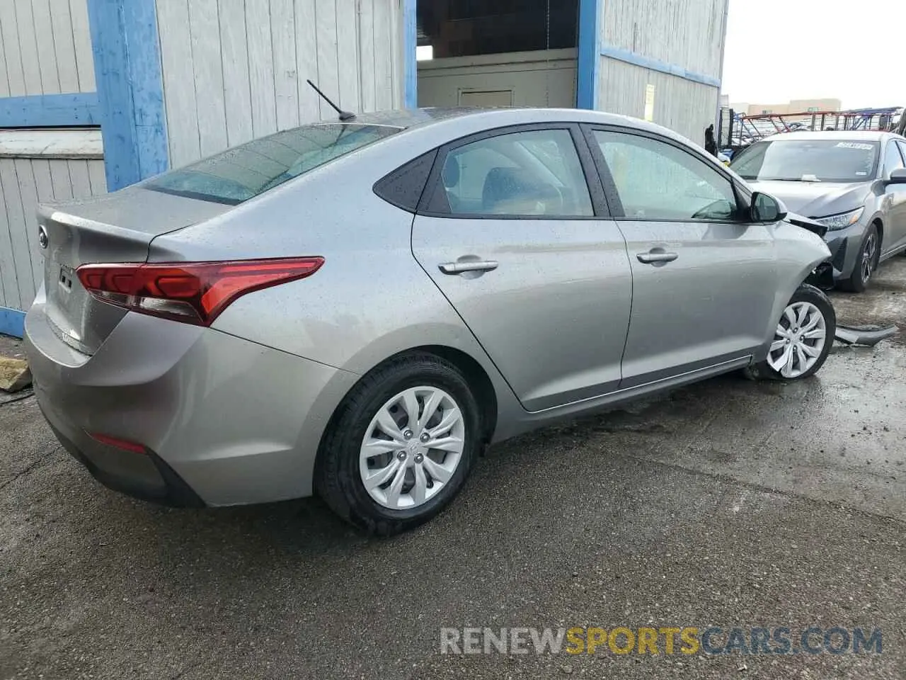 3 Photograph of a damaged car 3KPC24A66ME149348 HYUNDAI ACCENT 2021