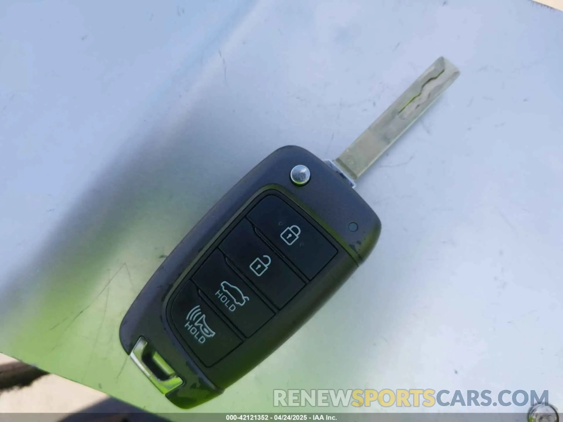 11 Photograph of a damaged car 3KPC24A66ME153125 HYUNDAI ACCENT 2021