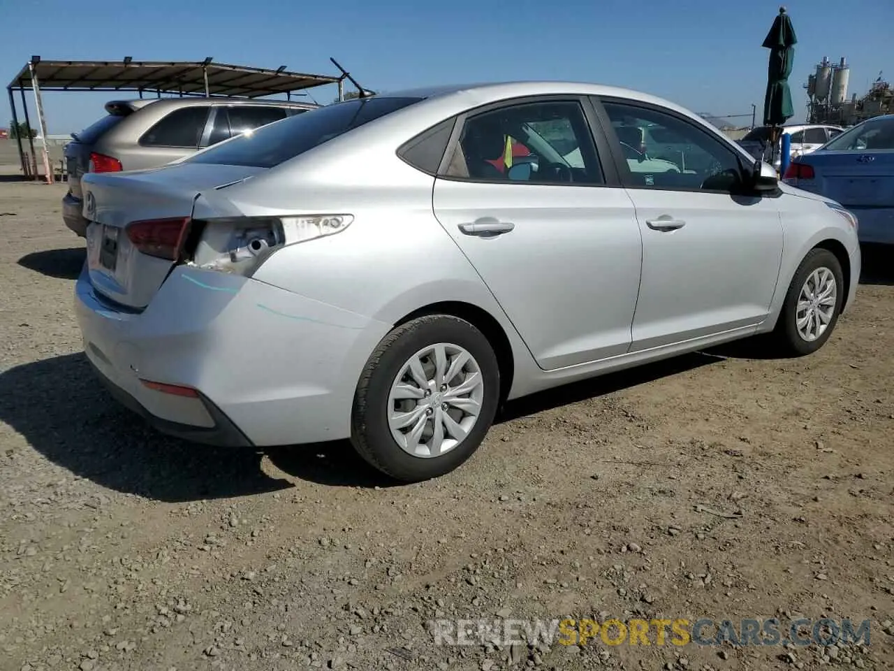3 Photograph of a damaged car 3KPC24A67ME132476 HYUNDAI ACCENT 2021