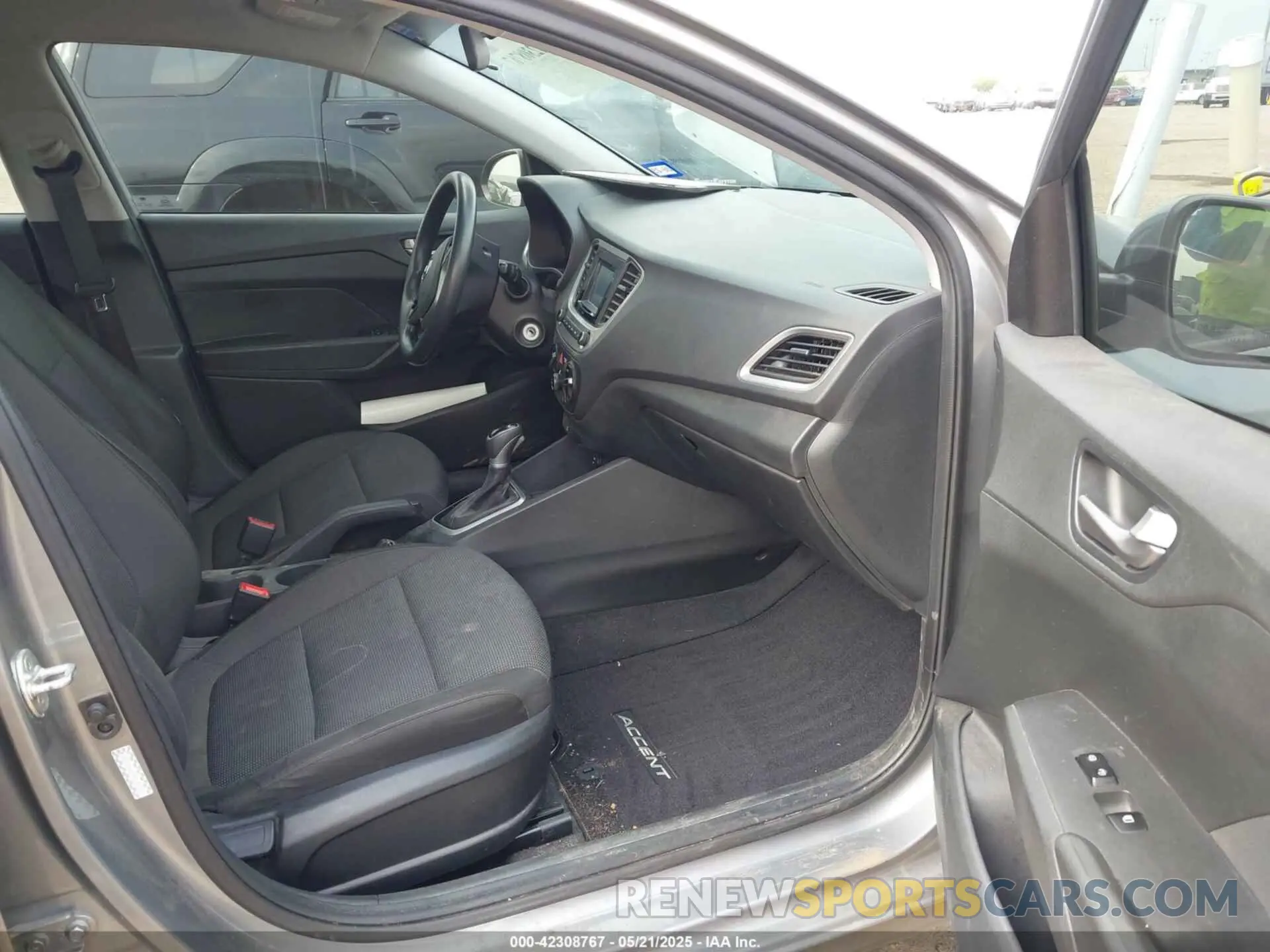 5 Фотография поврежденного автомобиля 3KPC24A67ME144353 HYUNDAI ACCENT 2021
