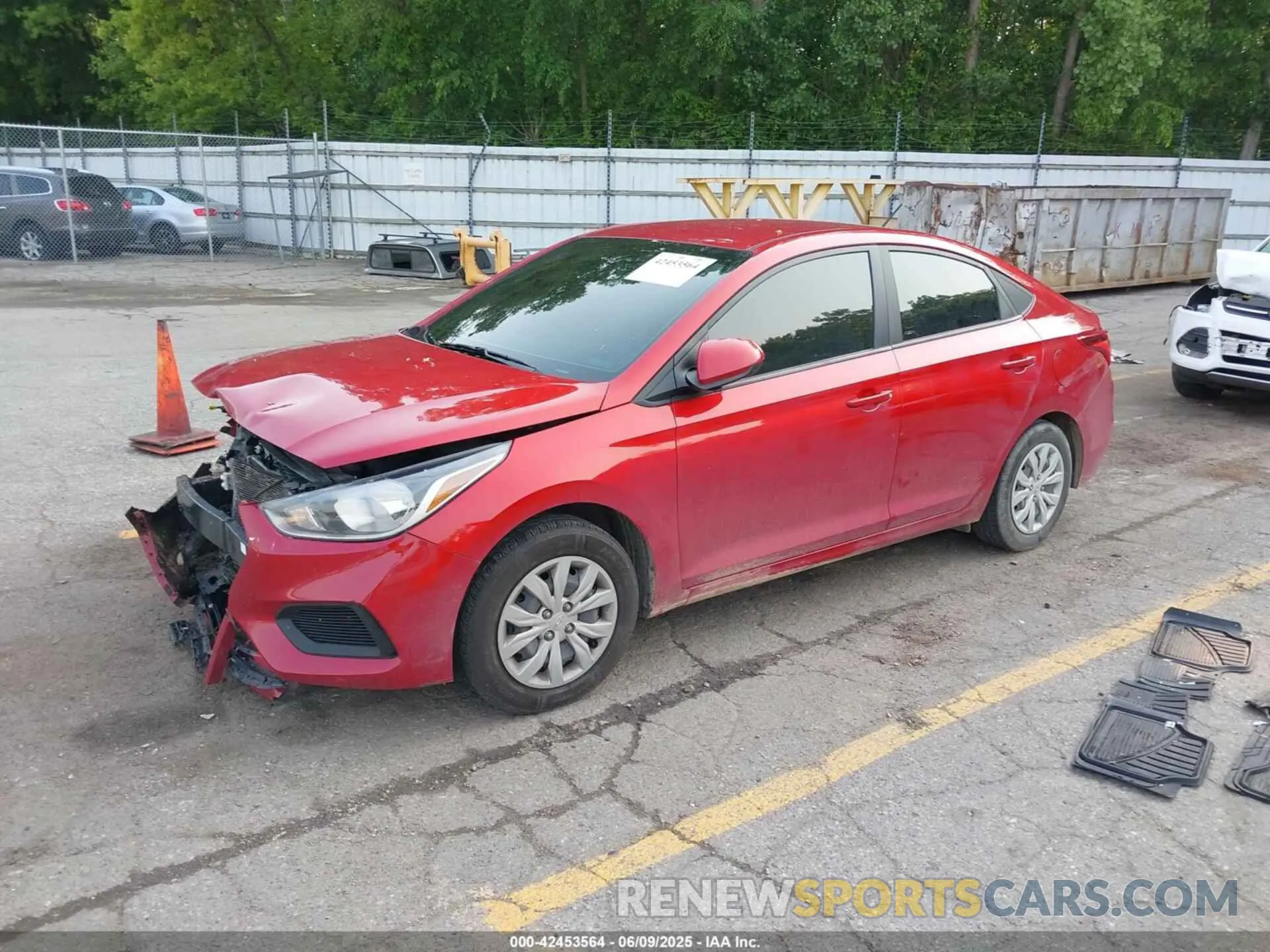 2 Photograph of a damaged car 3KPC24A67ME146362 HYUNDAI ACCENT 2021