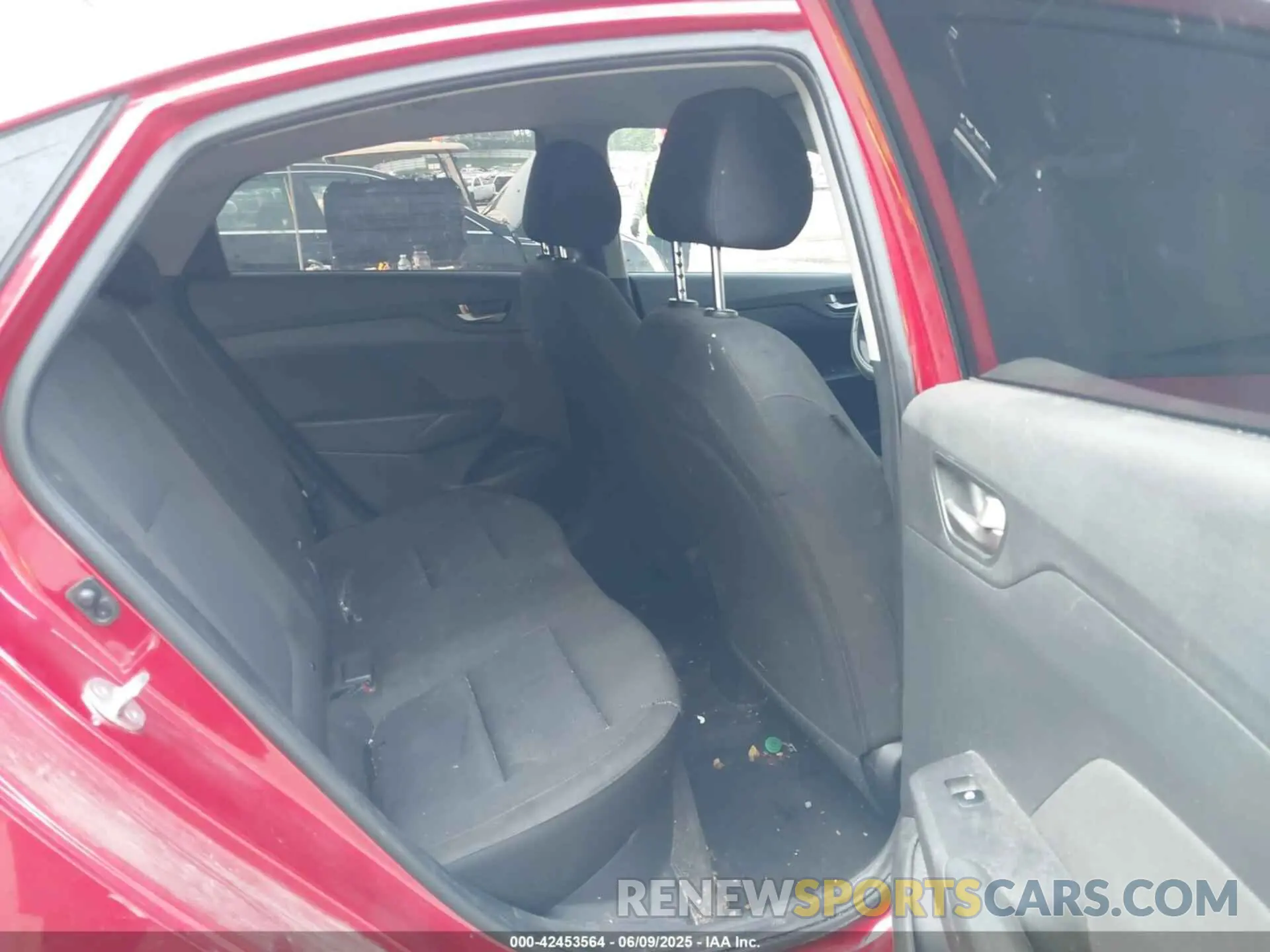 8 Photograph of a damaged car 3KPC24A67ME146362 HYUNDAI ACCENT 2021