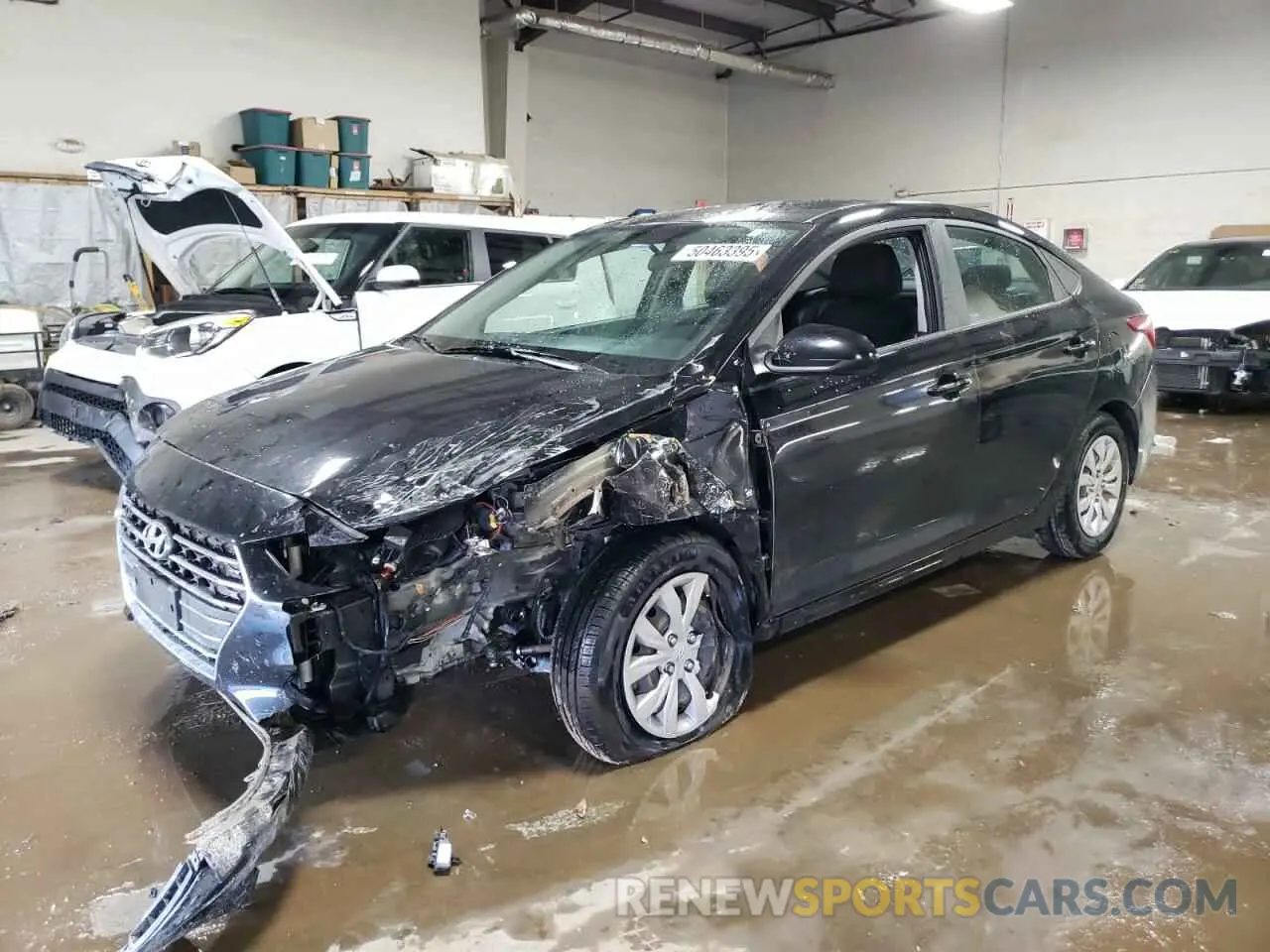 1 Photograph of a damaged car 3KPC24A68ME132390 HYUNDAI ACCENT 2021