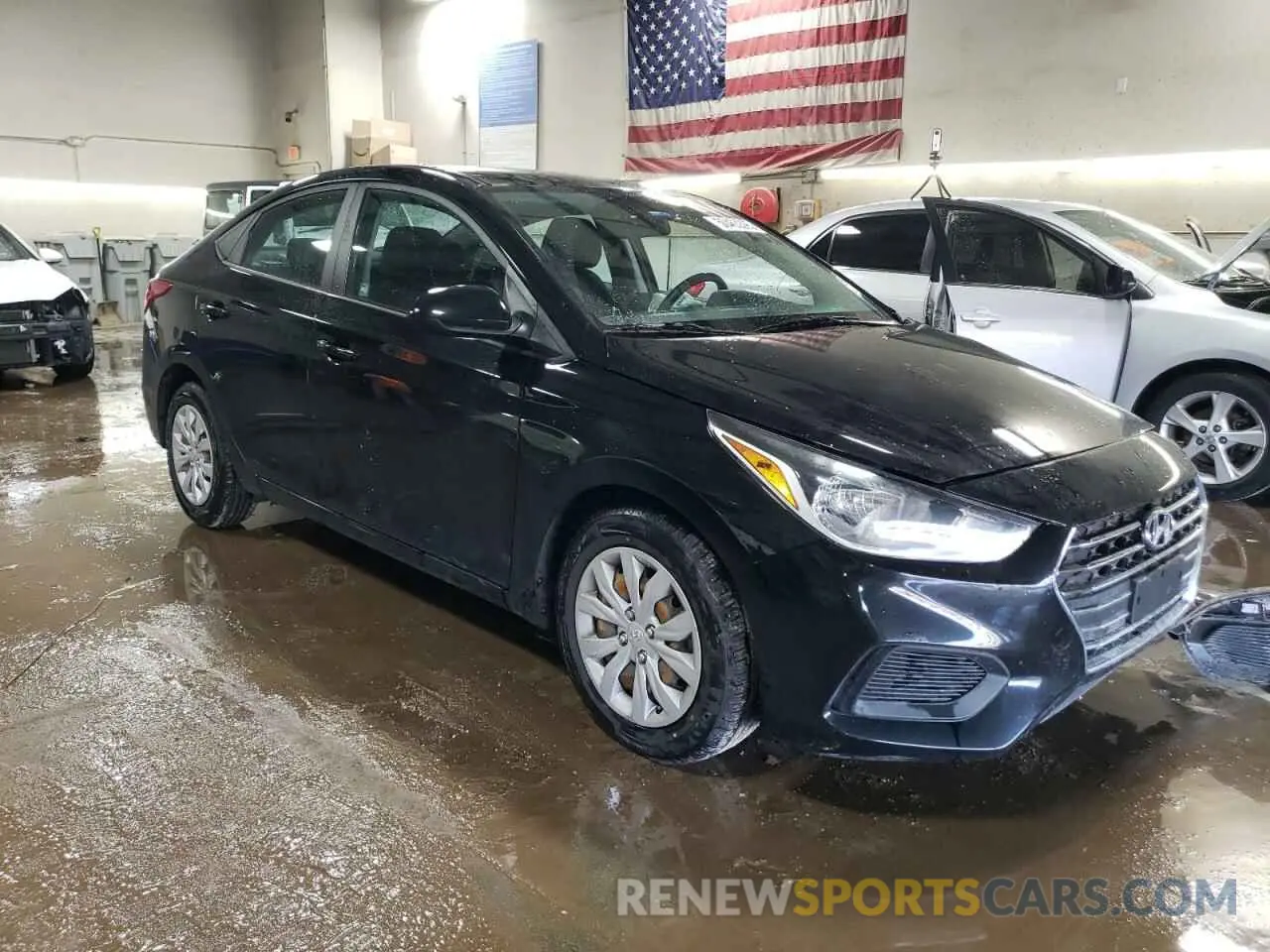 4 Photograph of a damaged car 3KPC24A68ME132390 HYUNDAI ACCENT 2021