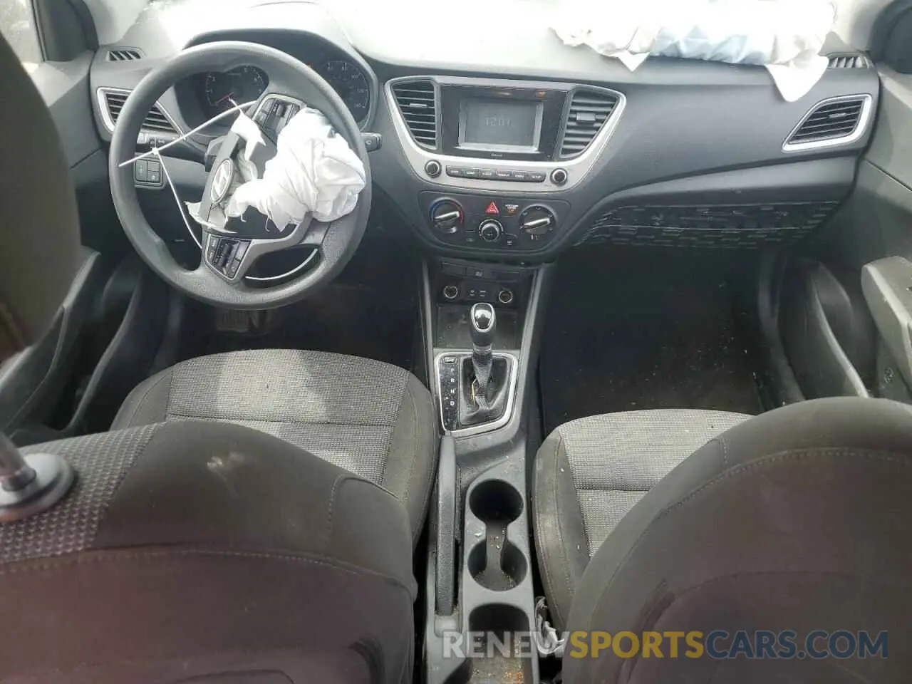 8 Photograph of a damaged car 3KPC24A68ME134687 HYUNDAI ACCENT 2021